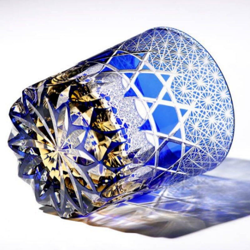 JP-116 240ml Luxury Edo Kiriko's Old Fashioned Glass Cocktail Cup Clear Blue and Amber Cased Crystal Glass Whiskey Tumblers Hand Cutting Garlands of hexagons And Chrysanthemum Mesh
