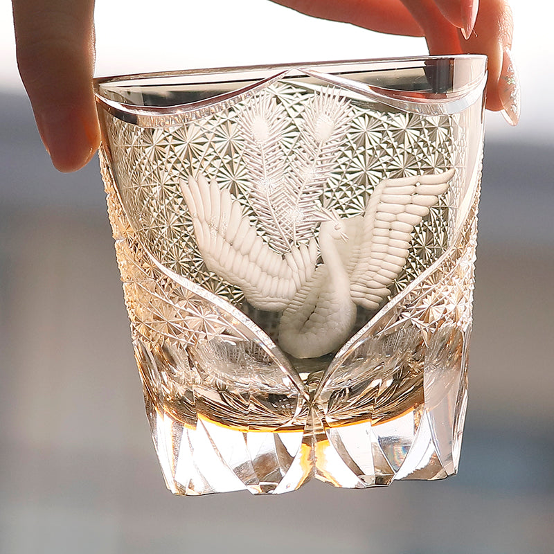 JP-133 32 cl Handmade Phoenix Grey Amber Multilayer Colored Crystal Glass Whisky Tumbler Edo Kiriko's Hand Cutting PhoenixAnd Chrysanthemum Mesh Edo Kiriko Old Fashioned Glass Tumbler Grey