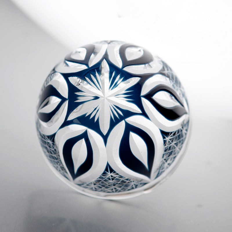 Teardrop Star Edo Kiriko Globe Sake Glass 35ml