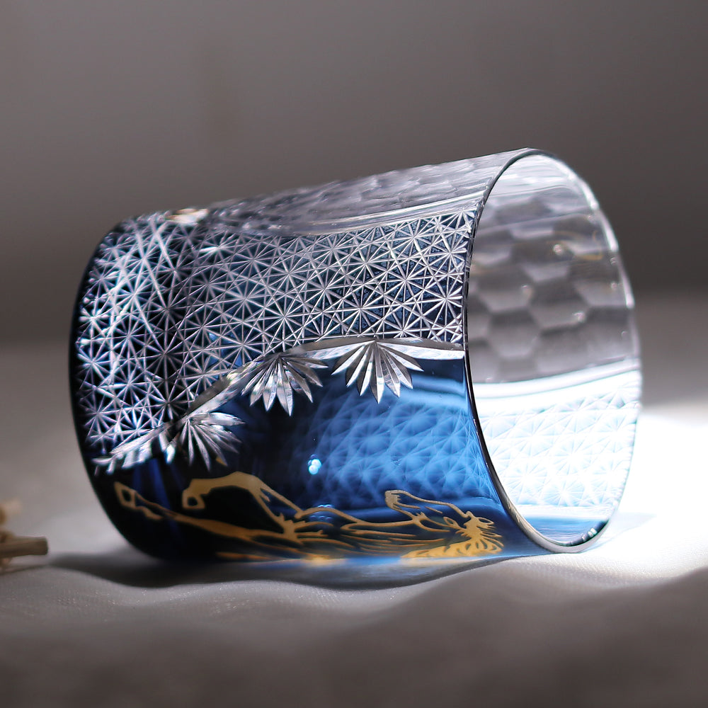 Close-up of Golden Horse Whiskey Glass - JINZHI GLASS crystal glassware