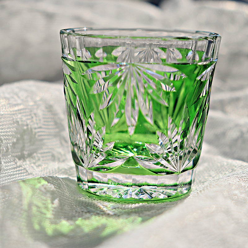 Leaf Lead-Free Cut-to-Clear Crystal Mini Liquor Tumbler