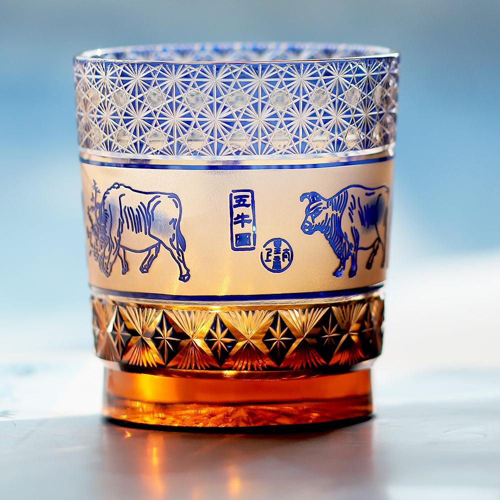 JP-023  240ml  Handcrafts Blue Amber Whiskey Glass With Engraved Chinese Characteristics--painting five cows