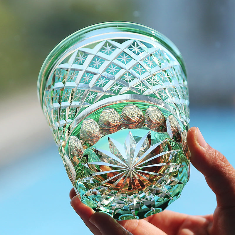 JP-010 330ml Handcrafts Green Overlay Crystal Glass Whiskey Tumbler with Edo Kiriko Carved Stars Design