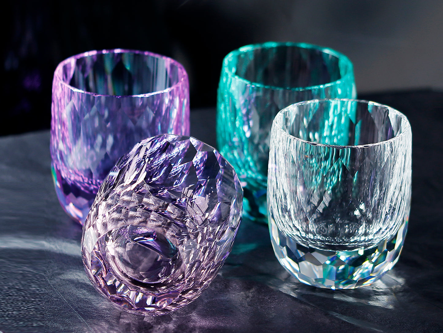 JP-089  200ml Handcrafts Heavy Base Curved K9 Crystal Glass Cocktail Rocks Whiskey Tumbler In Gift Box