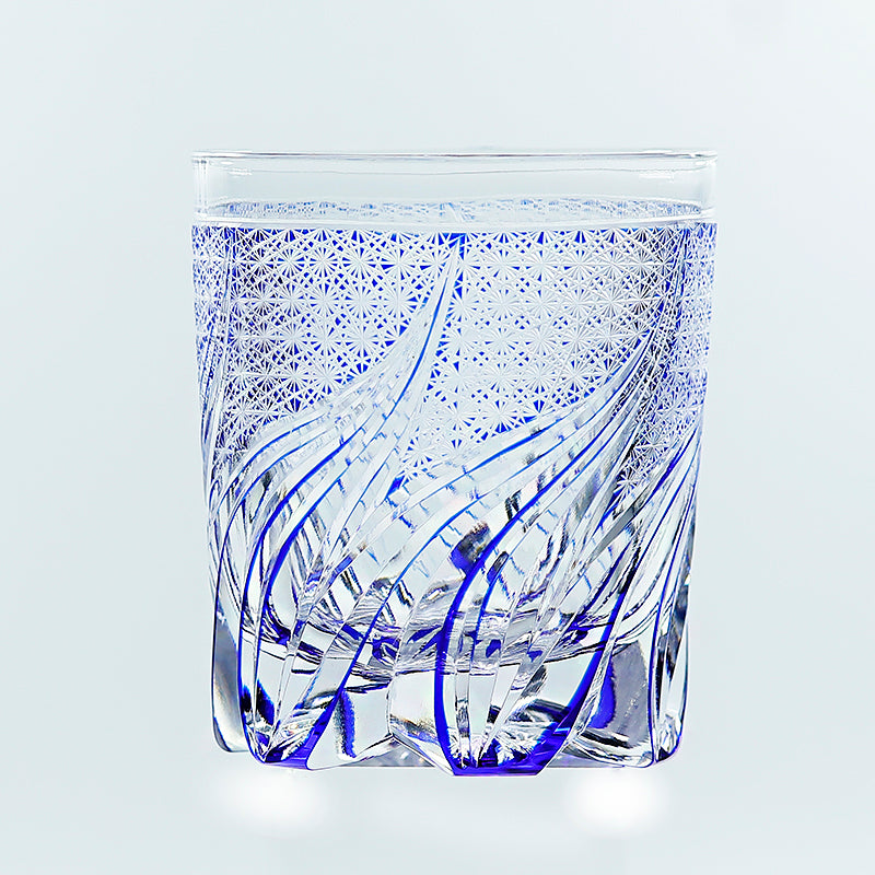 JP-120 240ml Luxury Edo Kiriko Old Fashioned Glass Tumbler Cocktail Glass Hand Cut To Clear Blue Cased Crystal Glass Whiskey Tumblers Hand Carved Water Ripple Design And Chrysanthemum Mesh