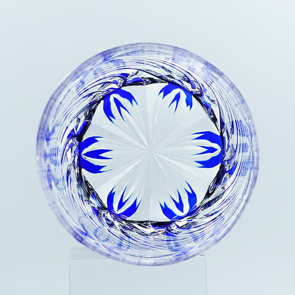 JP-120 240ml Luxury Edo Kiriko Old Fashioned Glass Tumbler Cocktail Glass Hand Cut To Clear Blue Cased Crystal Glass Whiskey Tumblers Hand Carved Water Ripple Design And Chrysanthemum Mesh