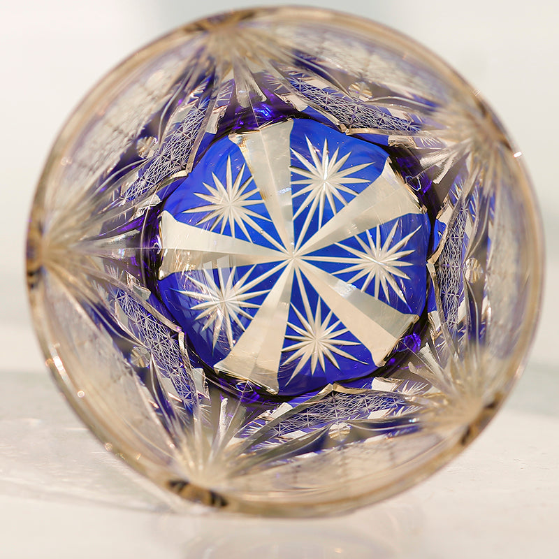 JP-115 32 cl Handcrafts Blue Amber Multilayer Colored Crystal Glass Whisky Tumbler Edo Kiriko's  Hand Cutting Sail And Chrysanthemum Mesh Edo Kiriko Old Fashioned Glass With Gift Box