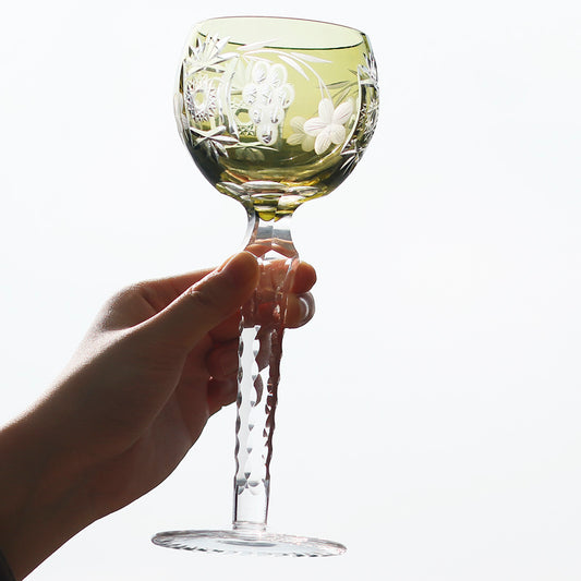 JP-099  8.5oz Handmade Bohemia Wine Glass Goblet Chartreuse With Hand Engraved Grapes Deisgn