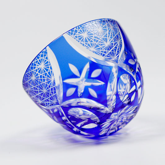 QJ-10   35 ML 1.2 OZ Mouth Blown Color Tinted Glass Shot Glass Sake Cup With Hand Cut Stars and Chrysanthemum Pattern