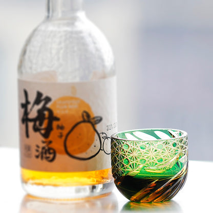 JP-031  60 ML Premium Japanese Green and Amber Colored Cold Sake Glass Cup,Chilled Sake Glass ,Small Drinking Vessel With Hand Carved Diamond Pattern